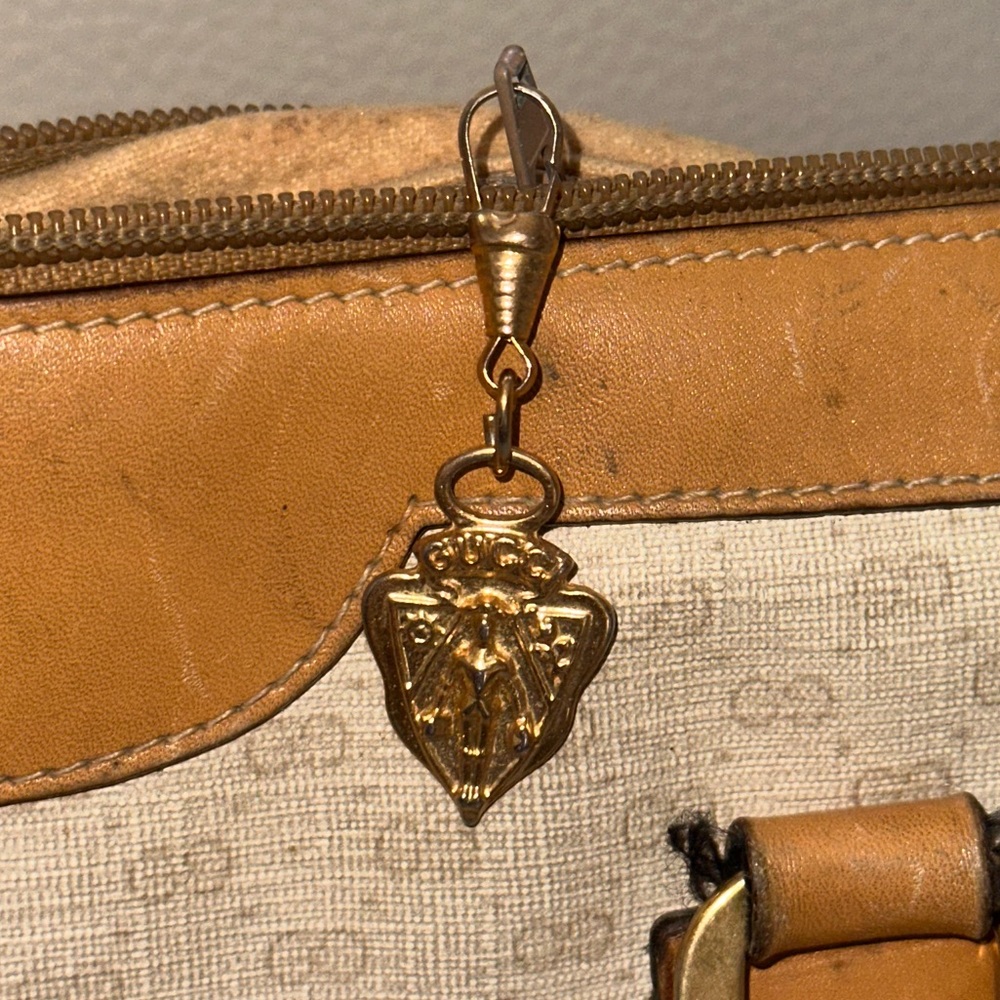 Gucci Tan and Cream Handbag - Picture 10 of 12